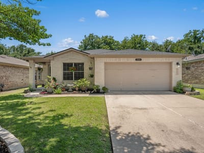 Kitchen at 2103 Garrison DR - 3 bed 2 bath home
