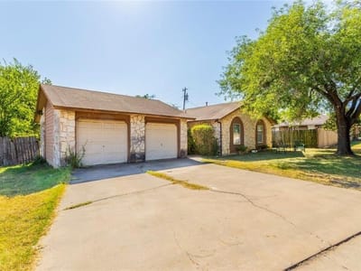 Property photo 2 at 2104 Old West PL - Chisholm Valley South Sec 04 Ph 01, Round Rock, TX
