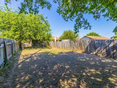 Property photo 4 at 2104 Old West PL - Chisholm Valley South Sec 04 Ph 01, Round Rock, TX