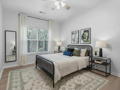 Living area at 2106 Cullen Ave Unit #206 - 1 bed 1 bath home