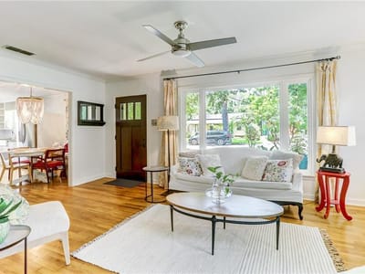 Photo 4 of 20 at 2107 Arpdale ST - 3 bed 2 bath home