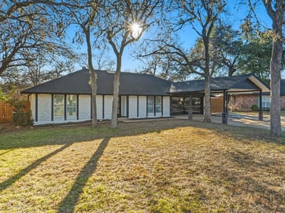 Property photo 2 at 2107 Lewood CIR - 4 bed 2 bath home