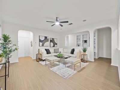 Property photo 2 at 2108 Golden Arrow Ave - 4 bed 2 bath home