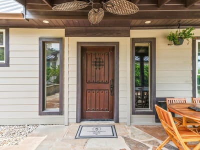 Living area at 2108 Quiet Stables CIR - 2 bed 2 bath home