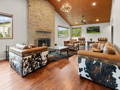 Primary bedroom at 2108 Quiet Stables CIR - 2 bed 2 bath home