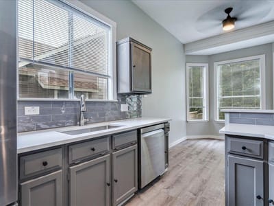 Photo 3 of 40 at 2109 Cervin BLVD - 2 bed 2 bath home