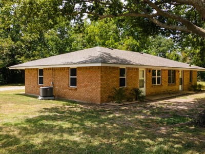 Kitchen at 2109 W Avenue B Unit #A and B - Country Club Heights, Temple, TX