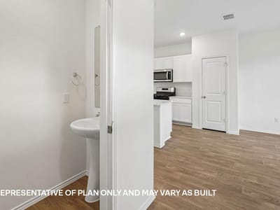 Primary bedroom at 211 Constanza TRL - 3 bed 2 bath home