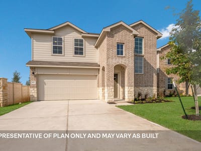 Living area at 211 Mustang Lake Cir - 4 bed 3 bath home