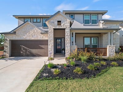 Living area at 2112 Tobiano TRCE - 4 bed 3 bath home