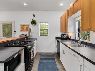 Property photo 4 at 2113 Thornton RD - 4 bed 2 bath home