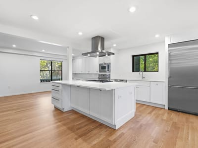 Property photo 3 at 2114 Wychwood DR - 5 bed 3 bath home