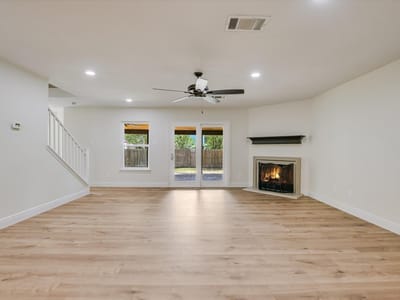 Property photo 5 at 2116 Milan DR - 3 bed 2 bath home