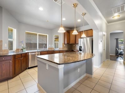 Property photo 3 at 212 Lismore ST - 3 bed 2 bath home
