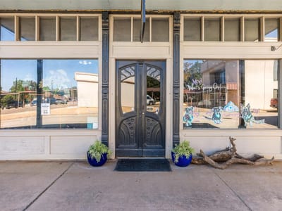 Photo 4 of 29 at 212 S Echols ST - Caldwell, Caldwell, TX