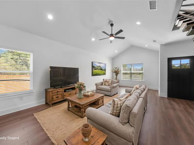 Living area at 212 Southwood DR - 3 bed 2 bath home