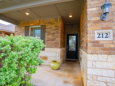 Property photo 2 at 212 Star Spangled DR - 5 bed 2 bath home
