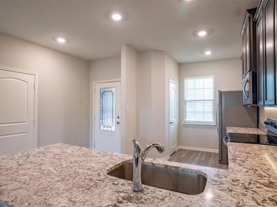 Property photo 4 at 212 Star Spangled DR - 5 bed 2 bath home