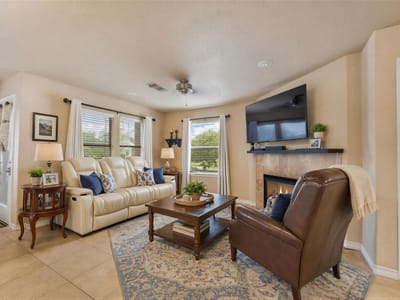 Photo 5 of 31 at 21201 Kiowa CV - 4 bed 2 bath home