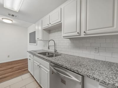 Photo 5 - 2124 Burton DR Unit #125 Photo 5 of 31 at 2124 Burton DR Unit #125 - 2 bed 1 bath home