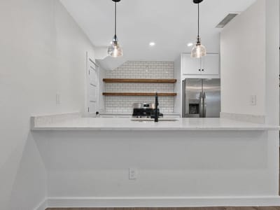 Photo 4 of 16 at 2124 Burton DR Unit #133 - 2 bed 1 bath home