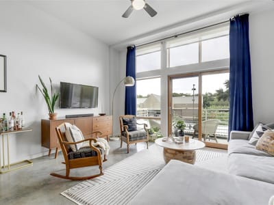 Property photo 2 at 2124 E 6th ST Unit #205 - 1 bed 1 bath home