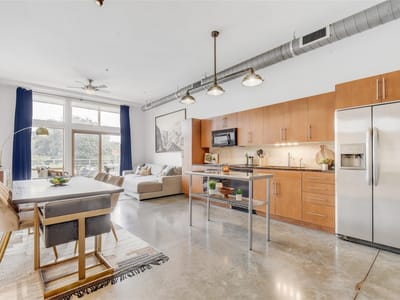 Property photo 4 at 2124 E 6th ST Unit #205 - 1 bed 1 bath home