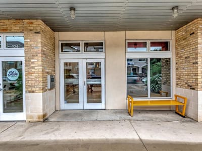 Property photo 3 at 2124 E 6th ST Unit #305 - 1 bed 1 bath home