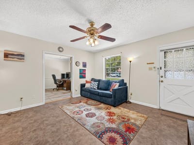 Property photo 5 at 213 Atascosa ST - 3 bed 1 bath home