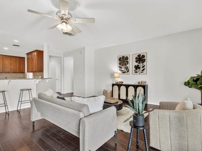 Property photo 4 at 213 Mustang Island TRL - 3 bed 3 bath home