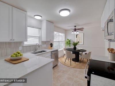 Property photo 4 at 2137 Redwing WAY - 2 bed 1 bath home