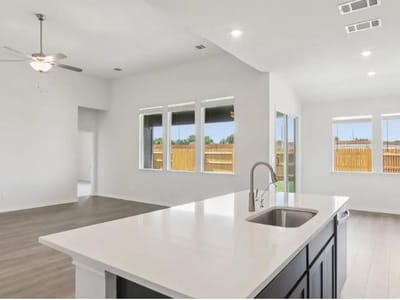 Living area at 214 Divisadero DR - 4 bed 3 bath home