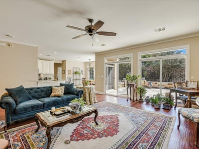 Photo 4 of 31 at 214 Goose Island DR - 4 bed 2 bath home