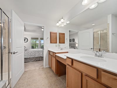 Property photo 5 at 214 Hobby ST - 2 bed 2 bath home