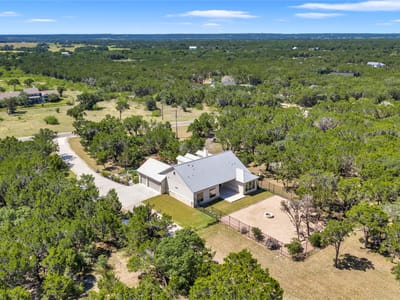 Property photo 4 at 2140 Carpenter LOOP - 3 bed 3 bath home