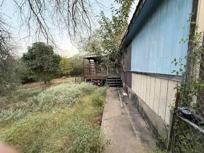 Property photo 2 at 21405 Horseshoe LOOP - 3 bed 2 bath home