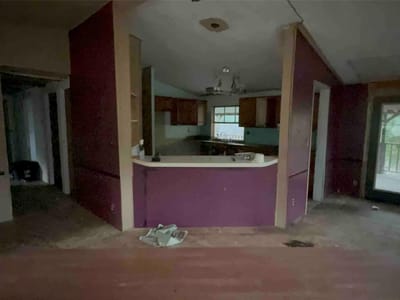 Property photo 3 at 21405 Horseshoe LOOP - 3 bed 2 bath home
