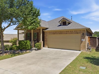 Living area at 2144 Granite Hill Dr - 3 bed 2 bath home