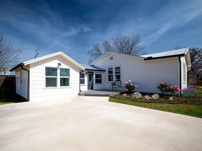 Primary bedroom at 215 Paulus St - 4 bed 2 bath home