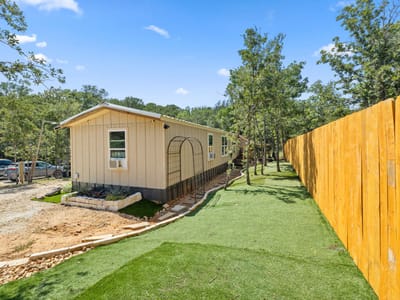 Property photo 4 at 215 Sayers DR - 3 bed 2 bath home
