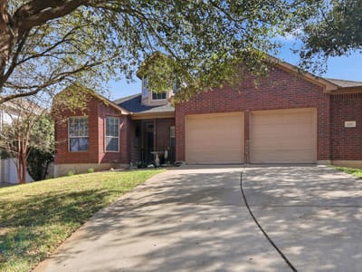 Property photo 2 at 2157 Paradise Ridge DR - 5 bed 3 bath home