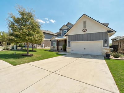 Living area at 216 Ancient Oak WAY - 4 bed 3 bath home