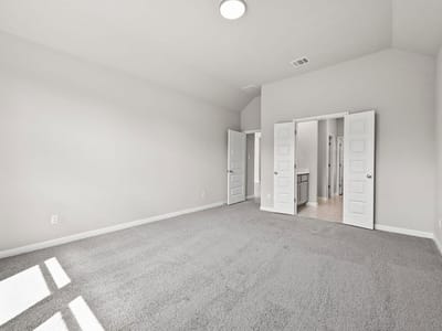 Living area at 216 Hornet ST - 7 bed 3 bath home