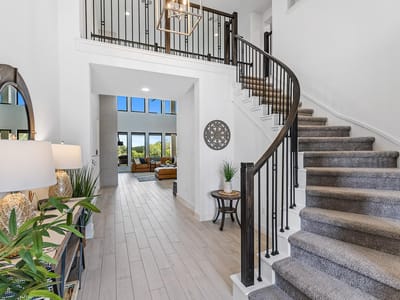 Property photo 4 at 216 Rosetta LOOP - 5 bed 4 bath home