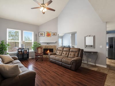 Property photo 4 at 216 Sunshadow DR - 4 bed 2 bath home