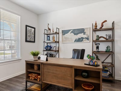 Photo 5 of 31 at 217 Bellows ST - 2 bed 2 bath home