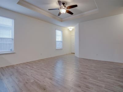 Property photo 5 at 217 La Dera DR - 3 bed 2 bath home
