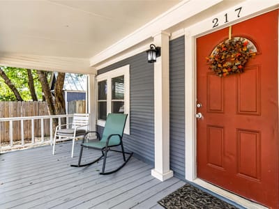 Property photo 5 at 217 N Bishop ST - 3 bed 2 bath home