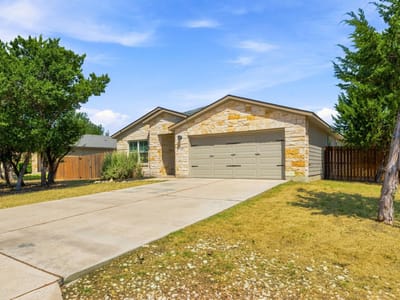 Property photo 2 at 21720 Crystal WAY - 3 bed 2 bath home