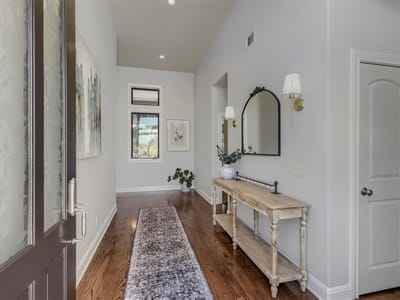 Bathroom at 220 Clubhouse DR - 4 bed 2 bath home